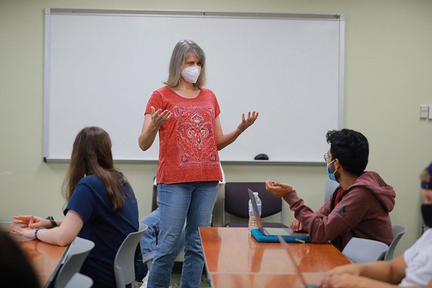 Jami Taylor, Ph.D., teaching in a classroom